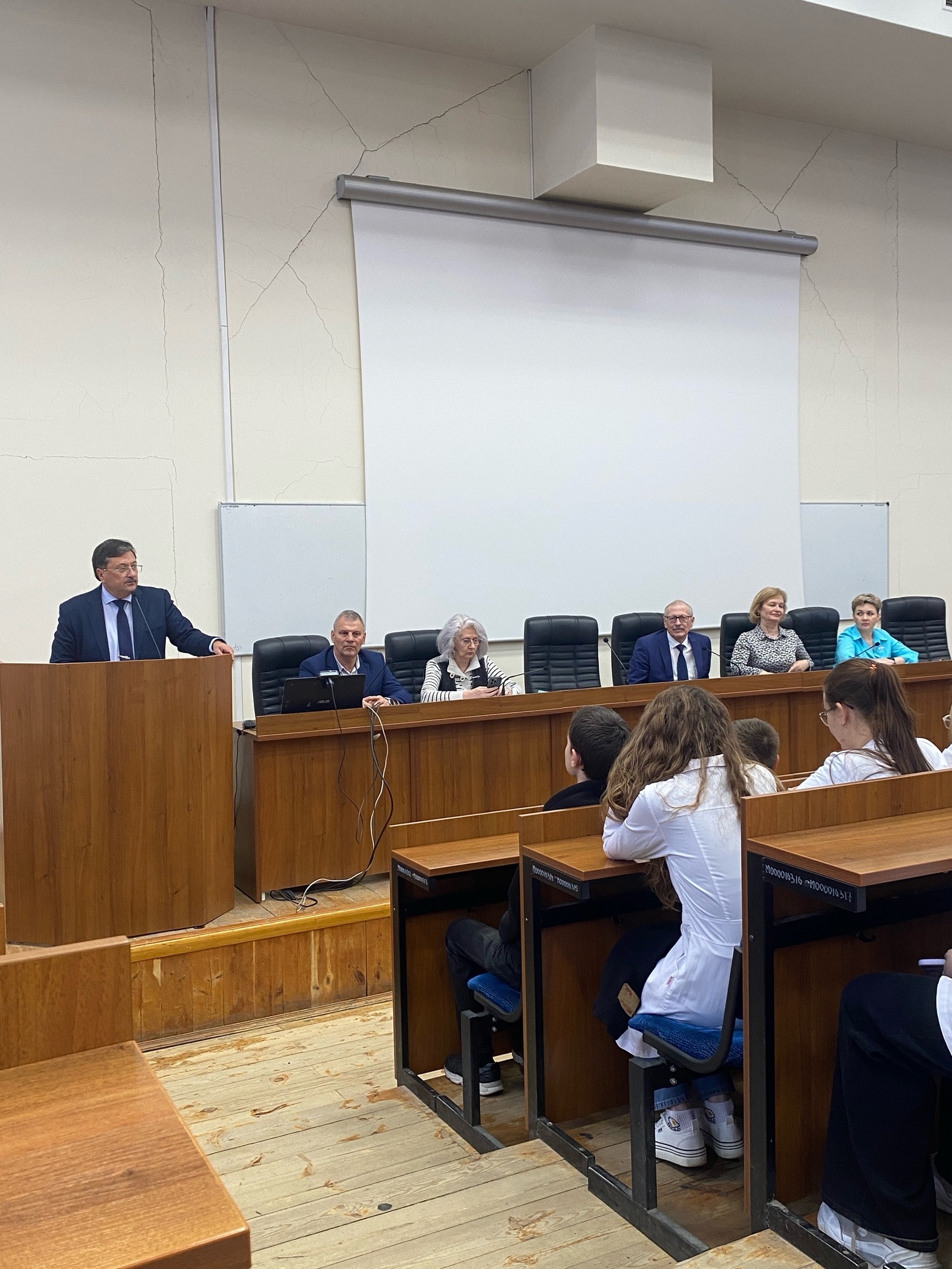  изображение для новости Встреча студентов с ректором Ульяновского Государственного Университета